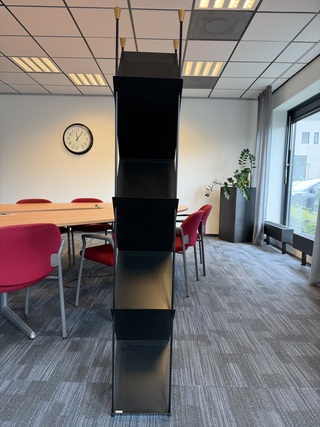 Decoratief folderrek, zwart